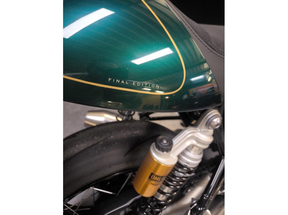 TRIUMPH THRUXTON 1200 RS